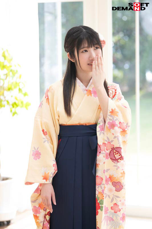 経験人数たった1人。新潟出身のお嬢様音大生 平井花音さん（22）卒業直前にAV出演。処女喪失からわずか半年でカメラの前でFカップの美乳を揺らす。「東京で火遊び始めます」 サンプル 2