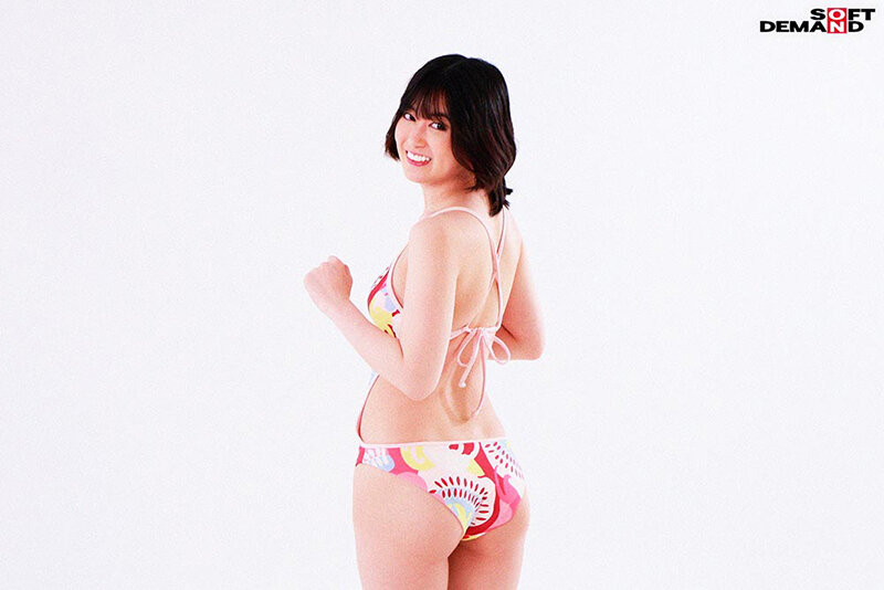 伝説の昭和アイドル おじさんボイトレ講師による喉奥拡張イラマ映像が流出。 門倉すず サンプル 10