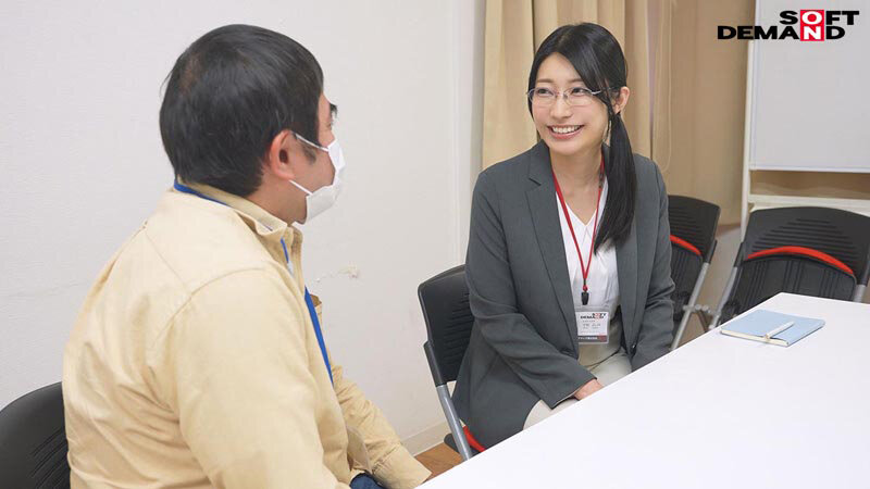 低身長の童貞くんを優しく筆おろしのはずが…実は絶倫プロ男優で止まらない激ピスに連続絶頂 秘書 守屋よしの サンプル 4