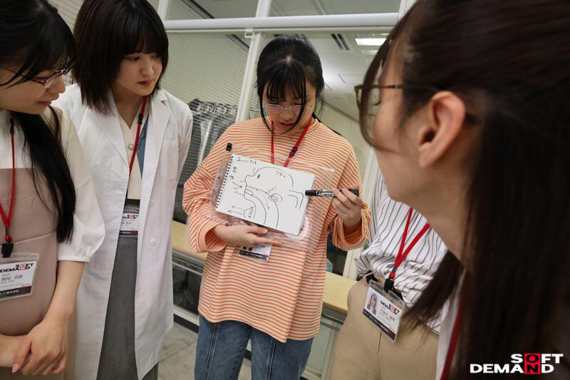 「イラマ汁はなぜ湧き出るのか？」SOD女子社員5名 イラマチオ刺激によるヌルネバどろり絶頂のど潮研究 SOD性科学ラボREPORT20
