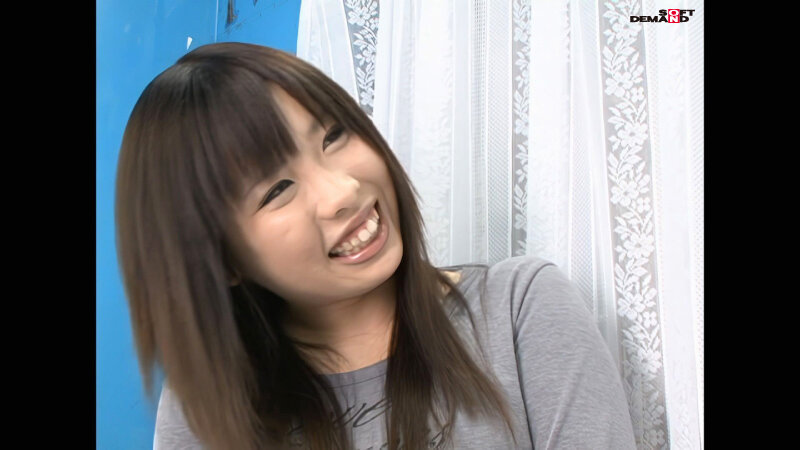 【AIリマスター】ブラックマジックミラー号が行く！！街行くお嬢さんに声かけておだててイカせて土下座して、カメラの前で脱糞してもらいました！！ サンプル 9