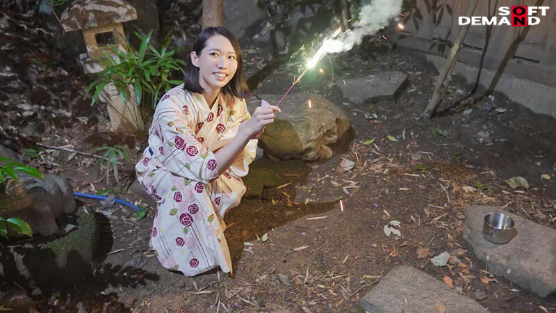 旦那には絶対ナイショの性癖。古都・京都からきたはんなりドM奥さん 三池小春 34歳 第4章 初めての放尿、露出プレイ ドマゾ人妻の新たな性が開花する 非日常な変態行為に過去最高にイキ果てる 一泊二日巣ごもり絶頂温泉旅行 サンプル 8