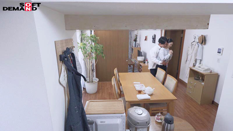 「人の役に立つことが大好き」こども食堂でボランティアに従事。料理が得意なお漏らし奥さん 足立美緒 30歳 最終章 「中に出されるなんて何年ぶりだろう」旦那以外の男と生SEXに溺れて行く5日間 自宅不倫中出しの記録 サンプル 11