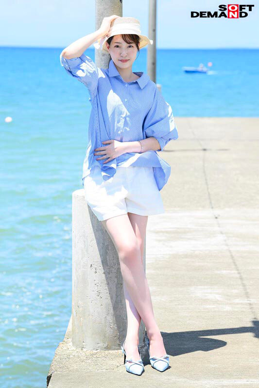 身長177cm 官能的で艶やかな美脚 高村澪 33歳 AV DEBUT