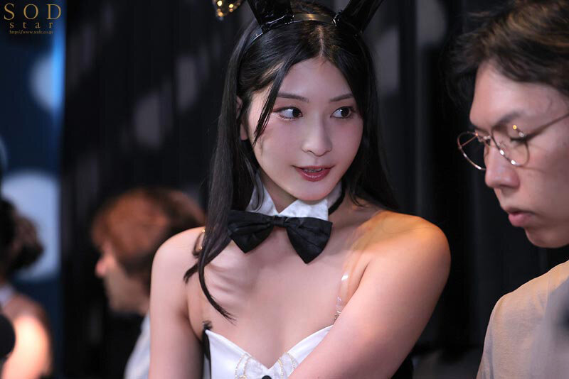 年下の大学生がガチ恋したバニーガールはシンママだった 子育てに追われて散らかったマンションで根暗な僕の暴走した性欲を受け止め中出しさせてくれる若妻 本庄鈴 サンプル 4