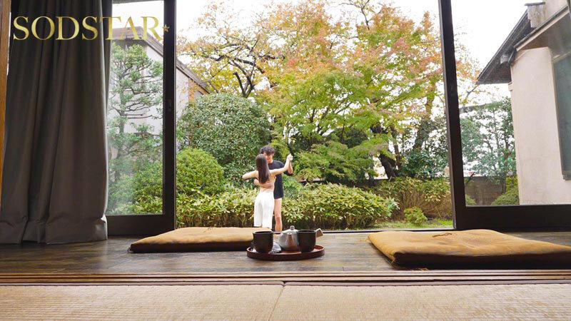 Shall we キメセク？社交ダンス講師が生徒である妻子持ち中年サラリーマンと不倫SEXグミにハマる 小湊よつ葉 サンプル 11
