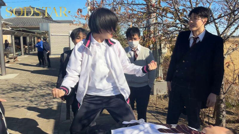 えwww修学旅行中、ボーイッシュな新人担任教師に憑依したったww 実は超敏感ムッツリ体質だった事が発覚www 俺（先生）のカラダを使って消灯後男子連中とエロいことしまくった大絶頂おふざけ記録。 柴崎はる サンプル 7