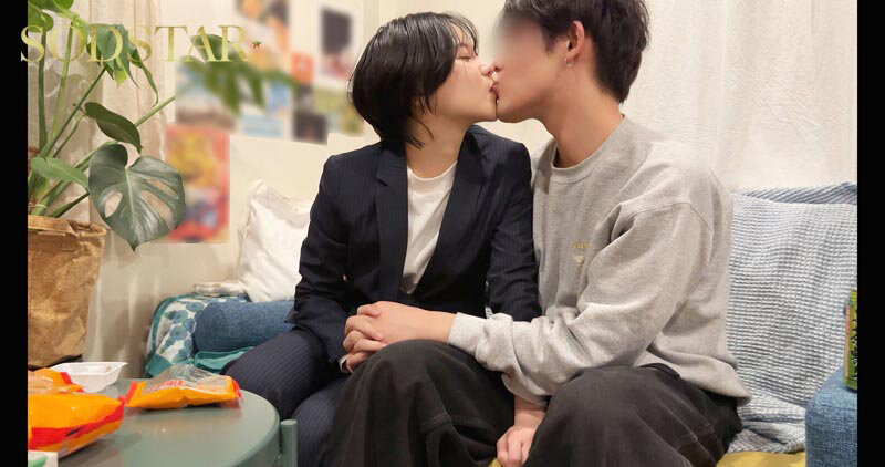 「3日間すっぴんで過ごす彼女と休日4SEX」付き合って1ヵ月の僕らは仕事終わりの金曜日に僕の家の最寄り駅で待ち合わせをして、初めてお泊りをした。翌日彼女は帰る予定だったけど、まだずっとそばにいたくて、週末はずっと僕の家でSEXをしていた。そんな何の変哲… 柴崎はる サンプル 4