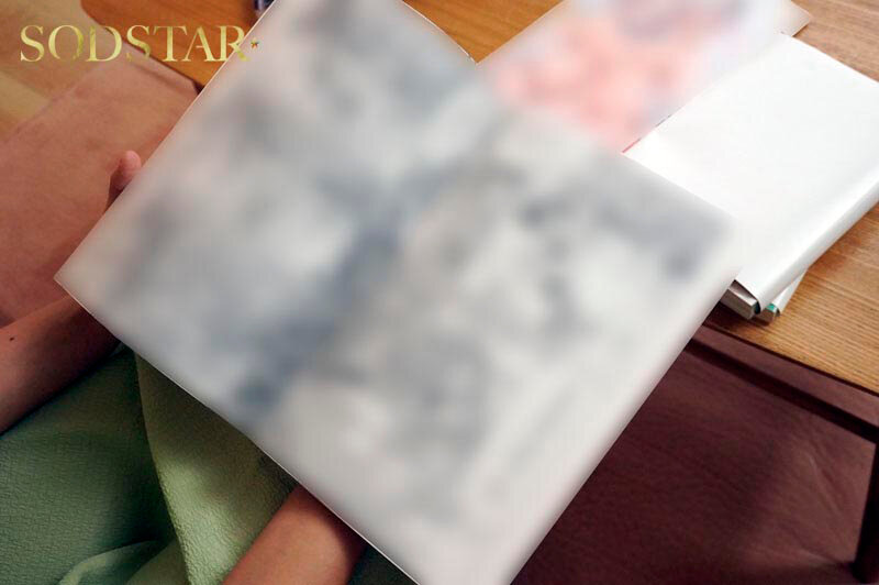 地味眼鏡な事務の後輩はむっつり痴女 遊びで1回ヤったら豹変しエロマンガで蓄えていたテクで何度も射精させられた 星乃莉子 サンプル 10