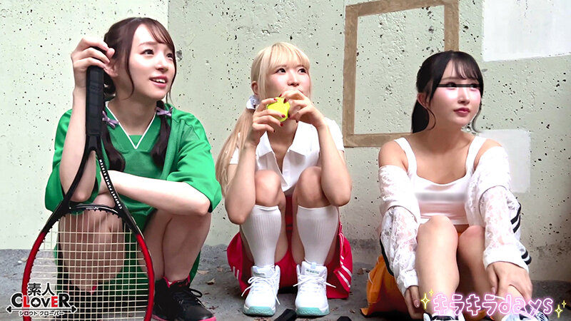 【流出映像】 大学女子テニスサークル女子4人組が先輩OB達と乱交Party【かの、ゆか、りな、なな】～りな＆なな編～ サンプル 1