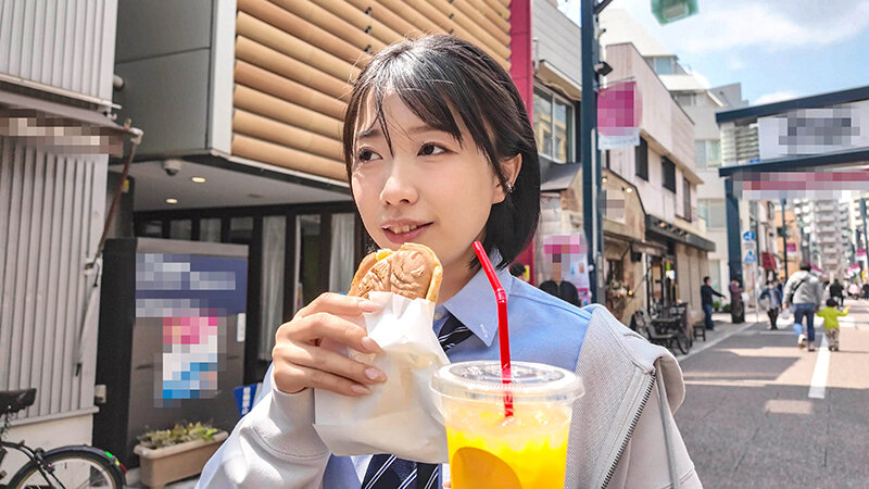 J系オジカツホリック かほ→J系 新体操部 福岡出身の女の子。 実は初体験がおじさんで、それ以来おじさんとのSEXにハマり中…。 白井いと サンプル 1