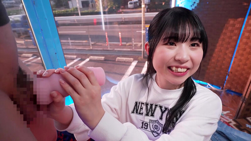 初めての移動式シーシャBar体験！興奮剤入りフレーバーで大胆になった男女が勃起したデカチンとおま〇こを擦り合わせたら素人娘は親友とSEXしてしまうのか？撮って出し！マジックミラー号～あかり＆ゆうすけ編～ サンプル 3