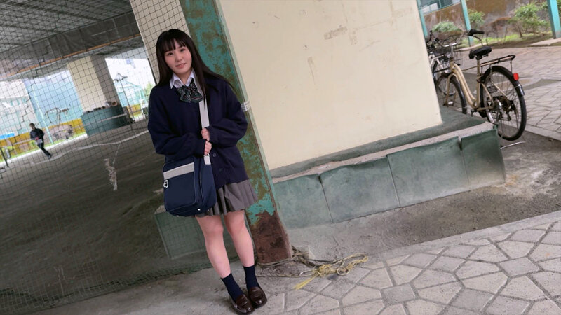 【コスハメ】まじ反則級ルックスの職質不可避なカワイイ娘と路上コス！！うぶっ娘の初生ハメ記念映像 広瀬このみ サンプル 1