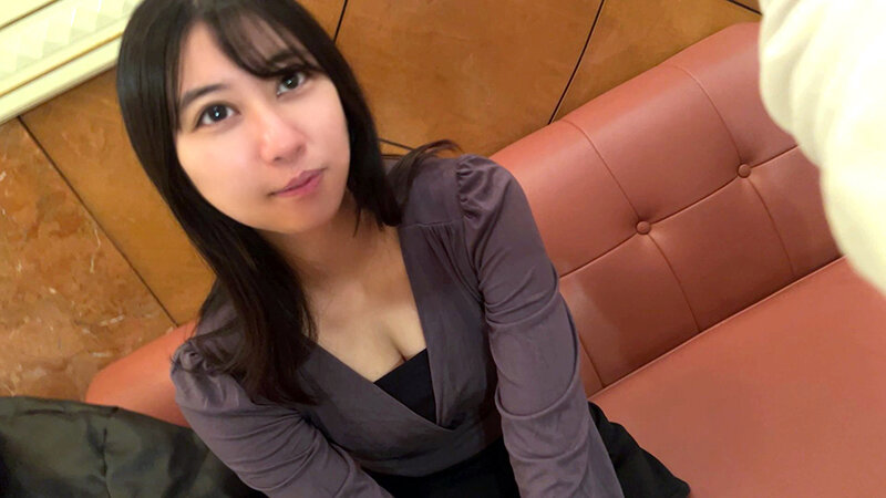 【むちむち美尻のエチチ美女がノリノリP活！！】【つぶらな瞳で反応見てチクなめ攻め】【フェラ1抜き正常位で騎乗位で中出し！！】スレンダーモデル級スタイルのエロ娘に3発抜かれてしまって件！！ 片寄しゅうか サンプル 2