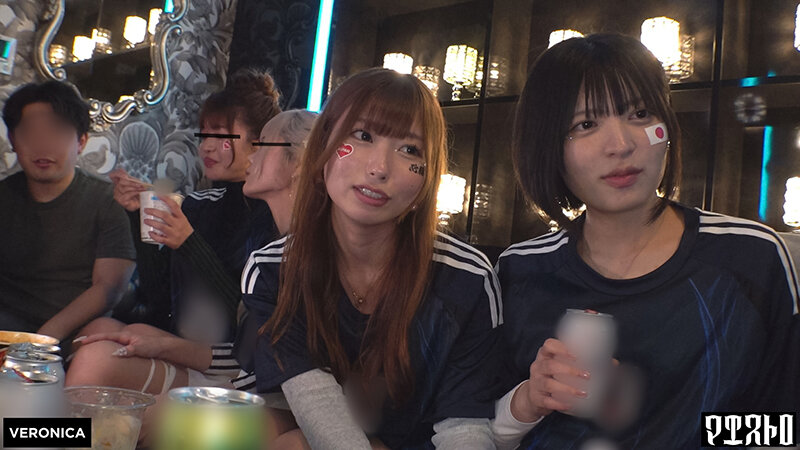 ゴールイン！美少女サポーター達とスタジアム外で秘密のオフサイド！【みゆ/ゆみ/れい/りん】Ver.みゆ＆ゆみ サンプル 5