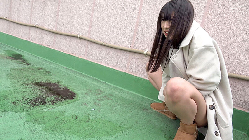 聖水痴女 男に小便を飲ませる事に興奮しちゃう性癖を拗らせたお姉さん サンプル 10
