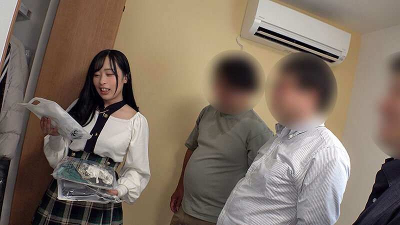 ヤリマンAV女優の自宅に童貞クン達を送り込んでみたら… サンプル 4