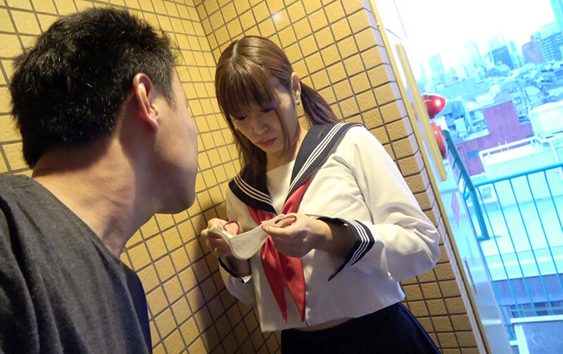 三日間履いた恥ずかしいパンツの染み 紺野ひかる サンプル 7