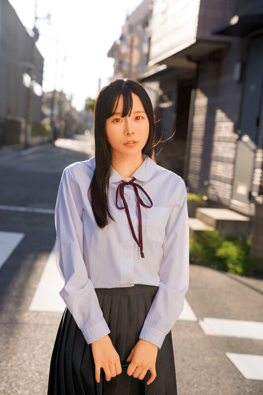 制服ロ○ータを強●的にレ〆プ 卑劣おじさんの種付け記録 汚い・臭い・巨漢おじさんに追い詰められる3名 サンプル 1
