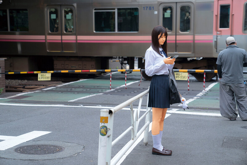 激撮！性春タイム！親友より先にSEXして大人になったJ〇50人5時間 サンプル 4