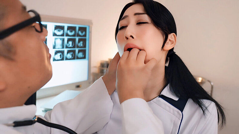 熟女看護師院内不倫～大人の診察～ 深月さん サンプル 3