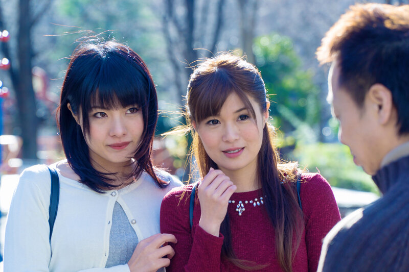 厳選！逆3Pしたくて人妻2人連れナンパ 友達と一緒に淫乱SEX BEST SELECTION Vol.1 サンプル 6