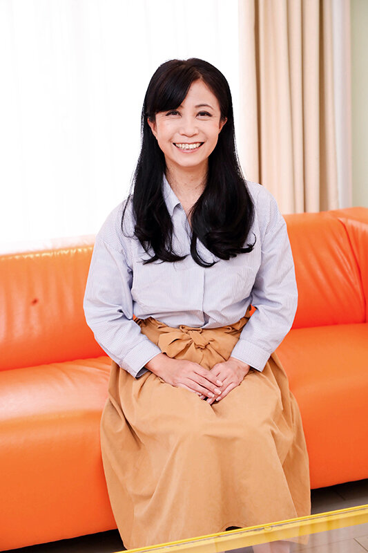 何度でも見たくなる！熟女の野獣FUCK！生チン感触の気持ち良さにイキ吼えるおばさんに追撃中出し40名8時間DX3 サンプル 5