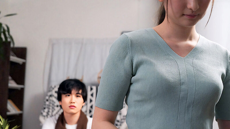 日替わりNTRパート妻 妻のパート先は「絶倫男子店員だらけのカフェバー」にこにこ笑顔で帰ってくる妻はお店で毎日男を替えて不倫SEXしていた 末広純 サンプル 3