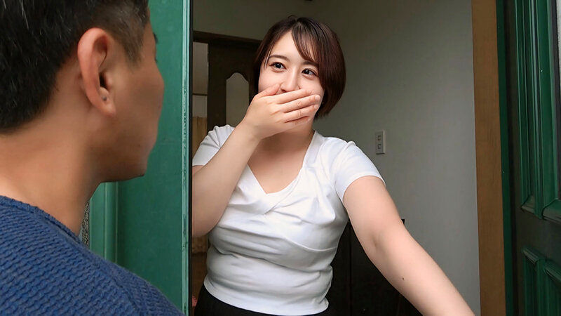 人妻自宅訪問！？声我慢性交！！夫婦・家族の憩いの場が汚される！？背徳さを感じ濡れてしまい間男の中出しまでも受けいれる人妻たち。Vol.02 サンプル 9