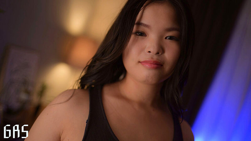 Iカップ現役介護士デビュー 激しいセックスしてみたい 成実ひまり