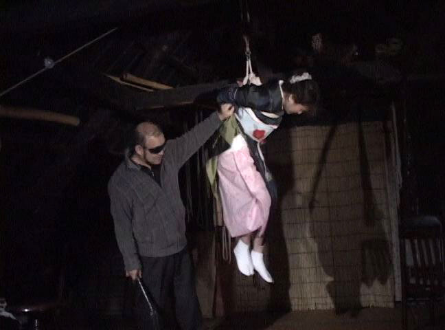 熟女M奴 過激な責めにすすり泣く サンプル 2