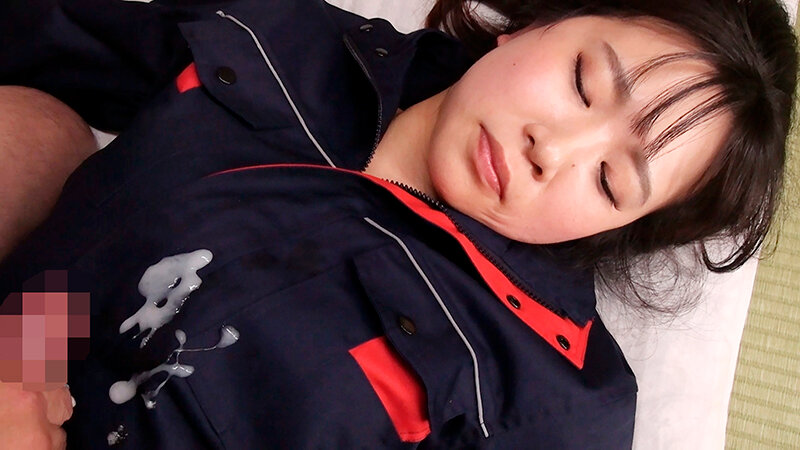 はたらく女子のベロチュー着衣SEX、フィニッシュは制服にぶっかけ！ サンプル 10