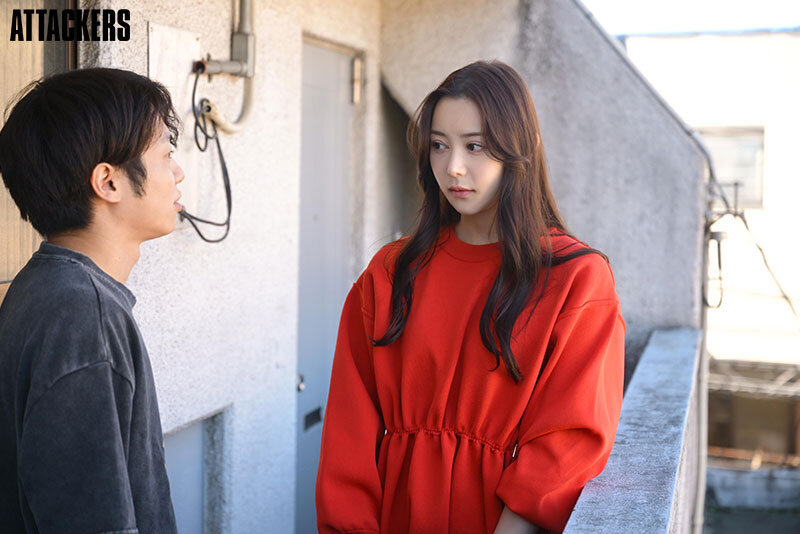 相性抜群だった昔の彼女がセレブな生活を送っていたので、ハメ撮りで脅して俺のボロアパートに通い妻をしてもらい、俺の子供を無理矢理身籠るまで中出しした話。 白峰ミウ サンプル 2