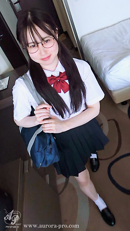 メガネの地味っ娘ちゃん 裏垢では絶頂に沼る小悪魔女子でした 天然マン毛 チクビニスト 川上しずく サンプル 5