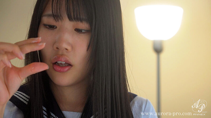 露出願望に憑りつかれた女学生 オマ●コを見られる…と思うほど疼く子宮… 桜ゆの サンプル 3