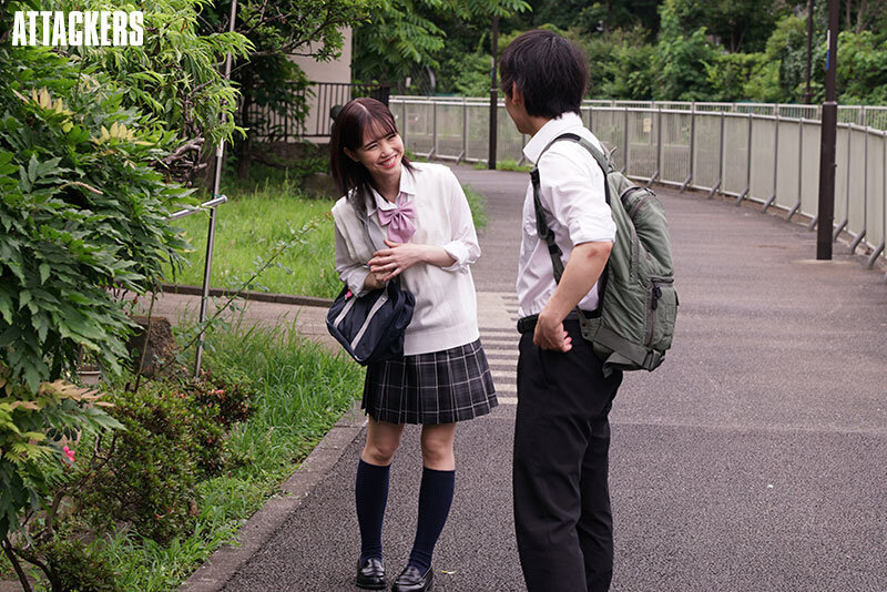 大好きな幼なじみが僕の父親に抱かれていた… 工藤ゆら サンプル 1