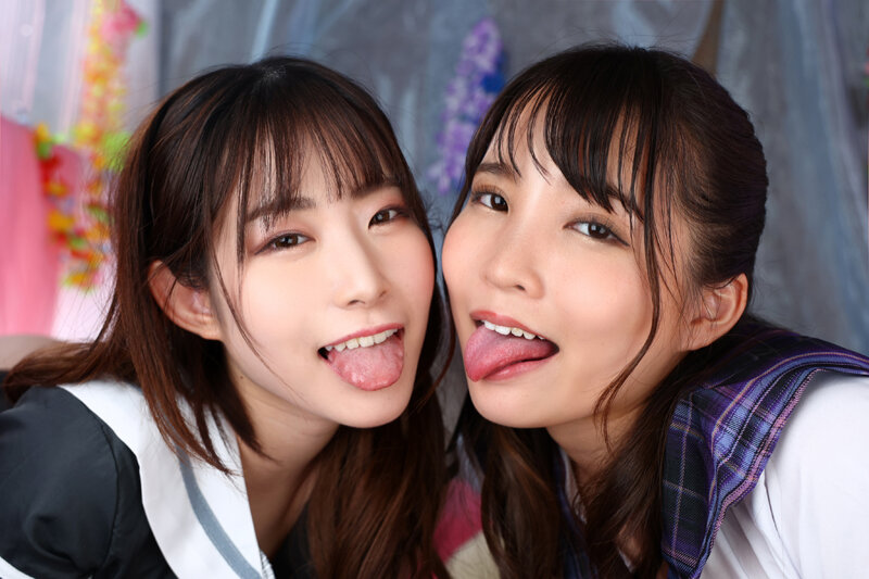 【VR】現役J系秘密クラブ 教師の僕が大潜入SPECIAL ミヅキのもちもち巨乳パイズリ！エナ＆アオイのノリノリフェラ！！ 弥生みづき/沙月恵奈/枢木あおい サンプル 7