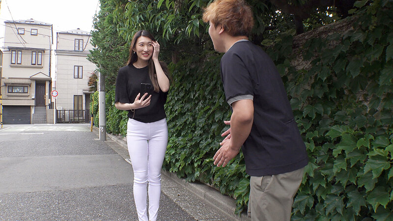 THE ドキュメント 本能丸出しでする絶頂SEX 高身長美人OL妻のスケベなエロBODYが狂う乱交絶頂交尾 小谷舞花 サンプル 2