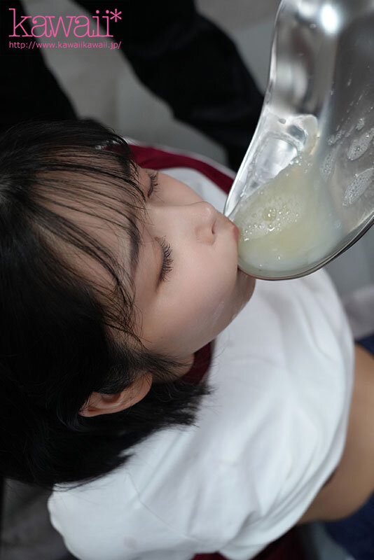 委員長は白く汚されたい～制服美少女の変態妄想ザーメントランス～濃厚ドロドロ大量精液ネバスペ 怒涛の大乱交ぶっかけ59発 日向なつ サンプル 8