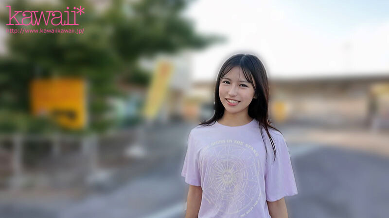 生まれ育ったこの街で初めての生中出し。自分の家で、彼氏との想い出のラブホでゴム無しSEXして私の子宮にたくさん精子入れてもらったよ。 石原青 サンプル 1