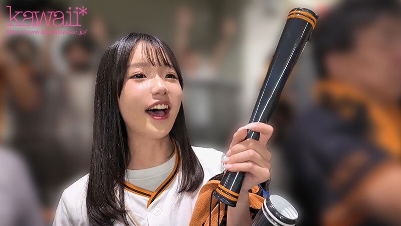 酔うと9割9分9厘ヤれる…。プロ野球中継のカメラに抜かれたG●美少女と優勝潮吹きがけ、顔射精子まみれ、大量中出しアクメとち狂い乱交 宅飲みハメ撮り映像。 サンプル 2