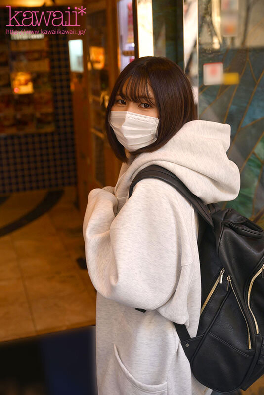 群馬でいっちばんヤリマンな美容師アシスタント 脱いだらスゴイ隠れ巨乳 凪宮ゆきのさん（22）地味で素朴なフリしてチ●ポ大好きでストレス溜まるとSEXで発散 でも田舎では派手に男遊びできなくてムラムラ限界 AV撮影で大ハッスル！！ サンプル 1