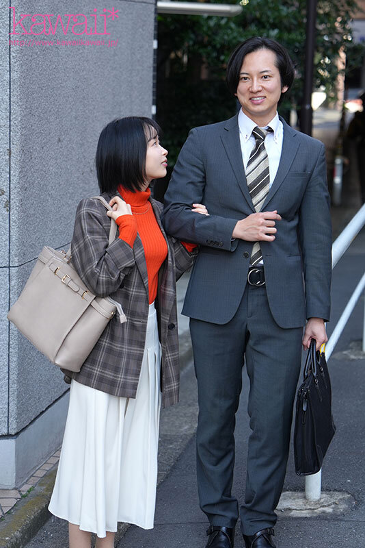 私の旦那と不倫したムスメを、本格的に犯します。本格的に踏みつけます。本格的に殴りセックスします。本格的に孕ませます。本格的に肉体壊します。【本格的に恐怖なリベンジ猥褻映像】 ひなたなつ サンプル 1