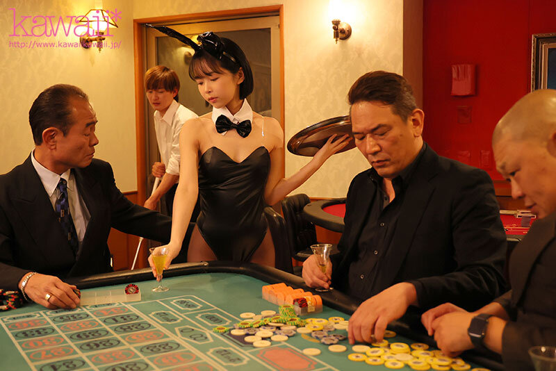 身代わり肉奴● 僕の借金のせいで売り飛ばされ闇金男たちにハメられた彼女は、いつしかアダルトビデオ出演で…稼がされる ひなたなつ サンプル 3