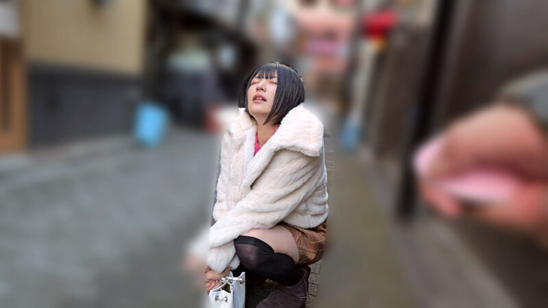 恥辱、陵●、とびっこ装着・繁華街デート！32 虹村ゆみ サンプル 2