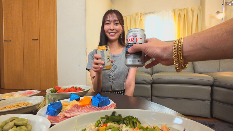 「森あやみ」を本気で酔わせたら～性欲暴走リアルSEXドキュメント サンプル 1