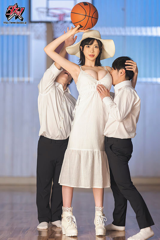 チビ童貞と巨女お姉さんの巨姦SEX 192cm巨乳デカ女降臨 タッパと尻のデカい女がタイプです。 辻井ほのか サンプル 1