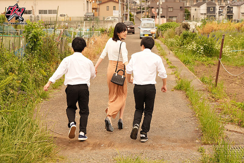 チビ童貞と巨女お姉さんの巨姦SEX 192cm巨乳デカ女降臨 タッパと尻のデカい女がタイプです。 辻井ほのか サンプル 5