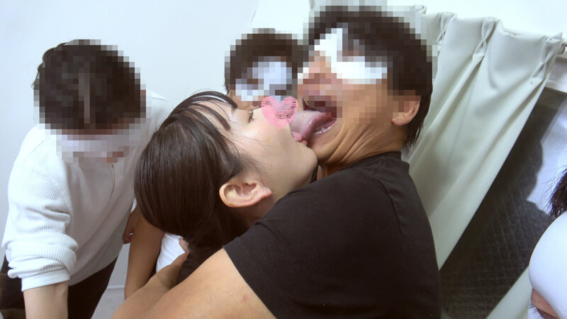 【もの凄い白目剥きイキ顔】まぢ尊い超タレント美貌崩壊黒髪清楚8頭身の完璧美少女が猛ピスハメっぱなしに豹変して絶叫狂うガチ人間廃業7P大乱交 サンプル 9