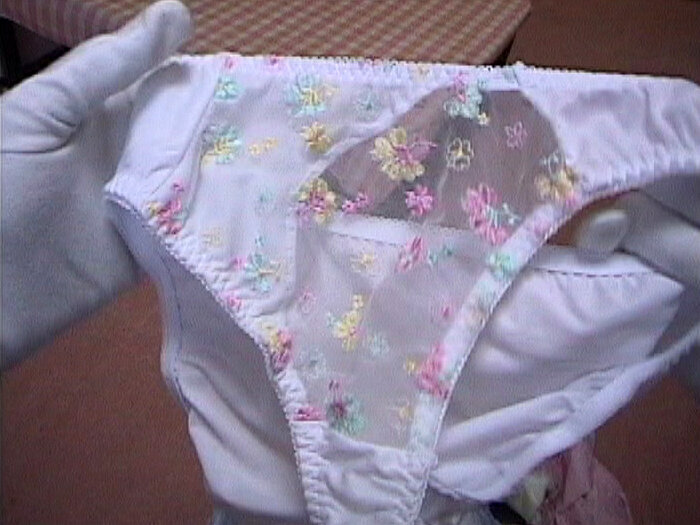 本物女性宅侵入 ボディカメラ下着物色体験 2 サンプル 8